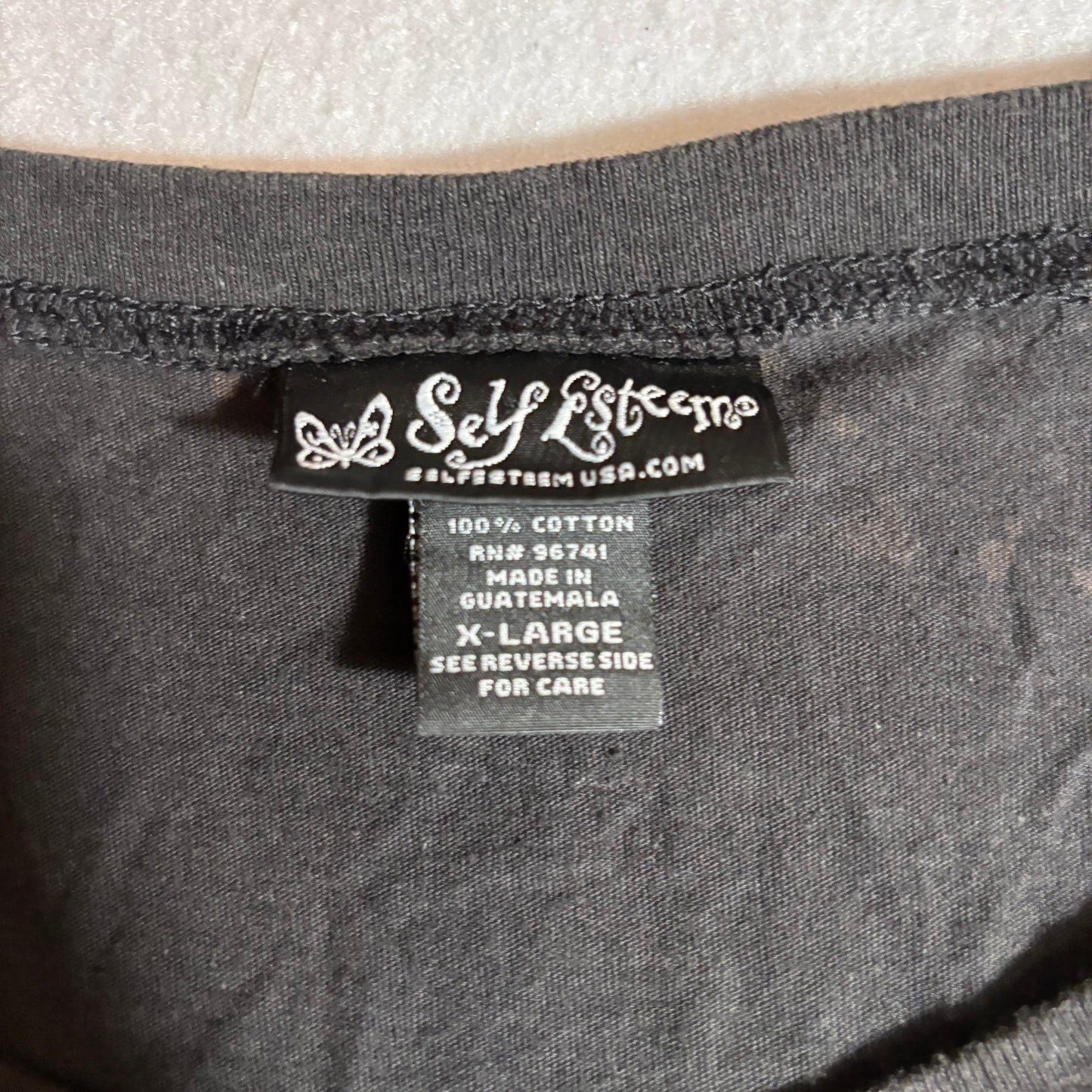 Women’s Shirt XL
