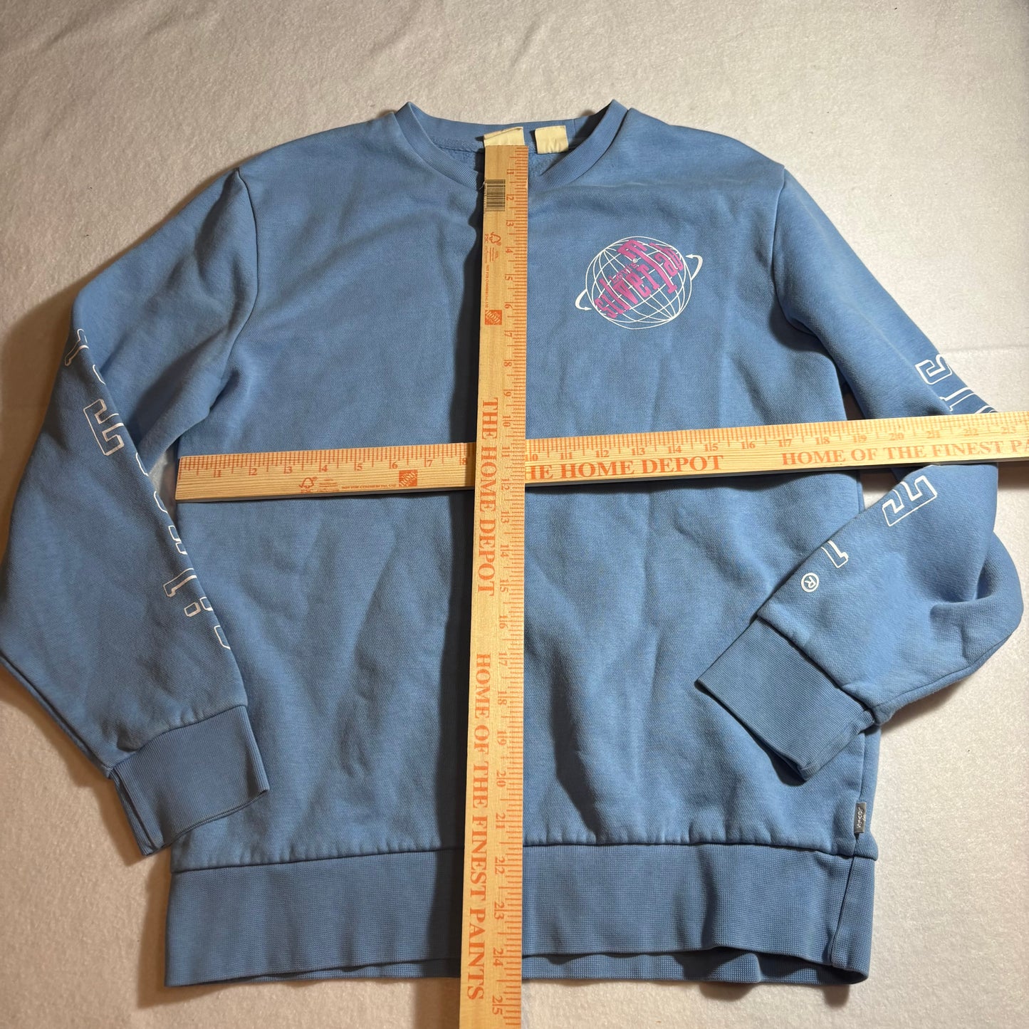 Men’s Sweatshirt Small