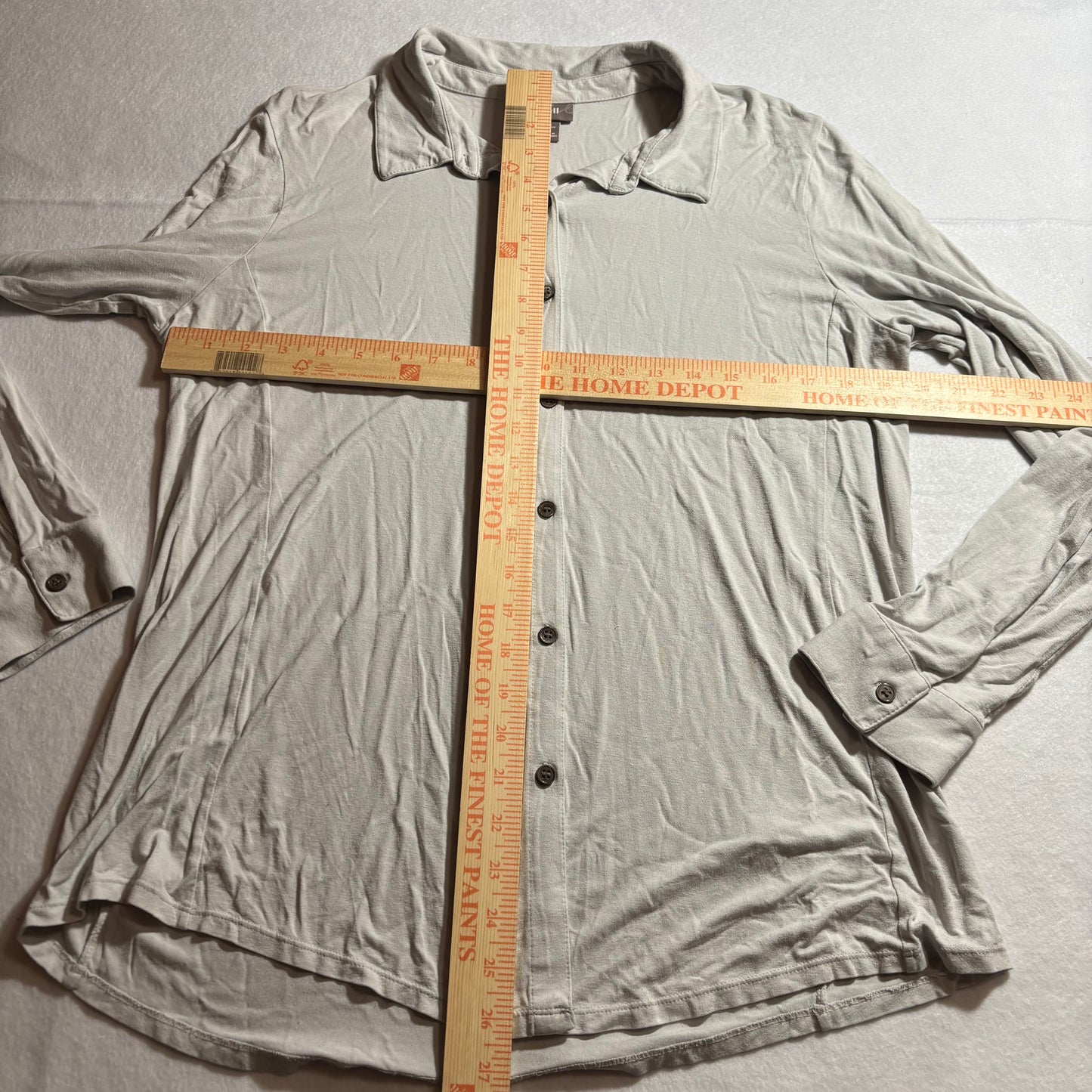 Women’s Button Shirt Large