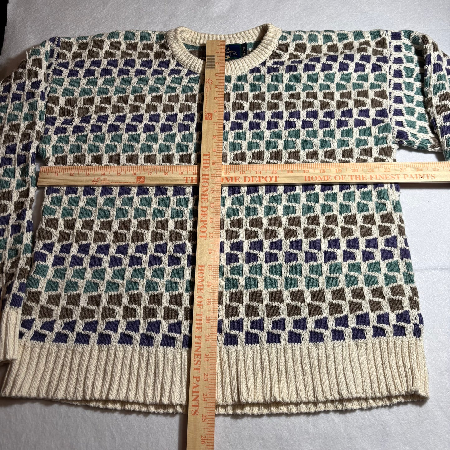 Men’s Sweater Medium