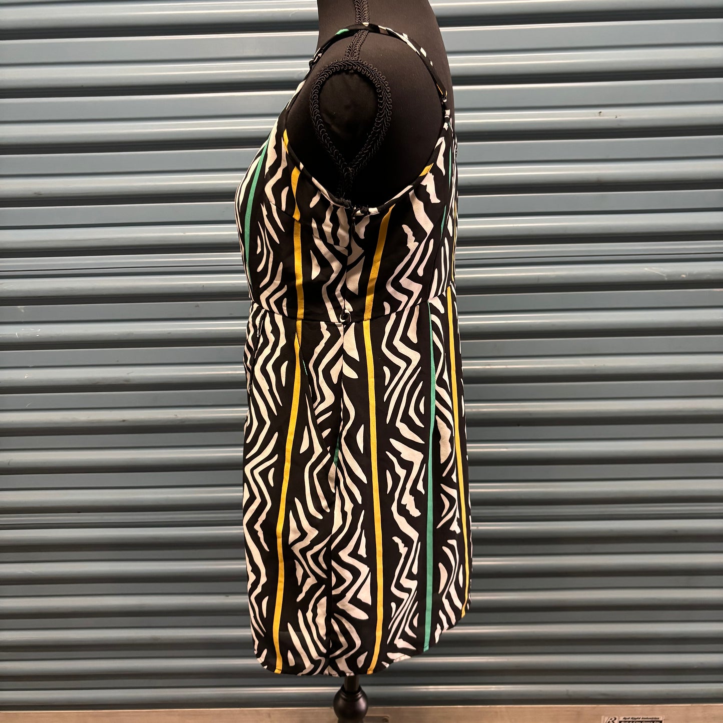 Women's Dress Medium