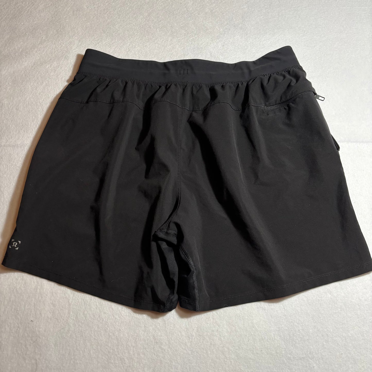 Men’s Shorts Large