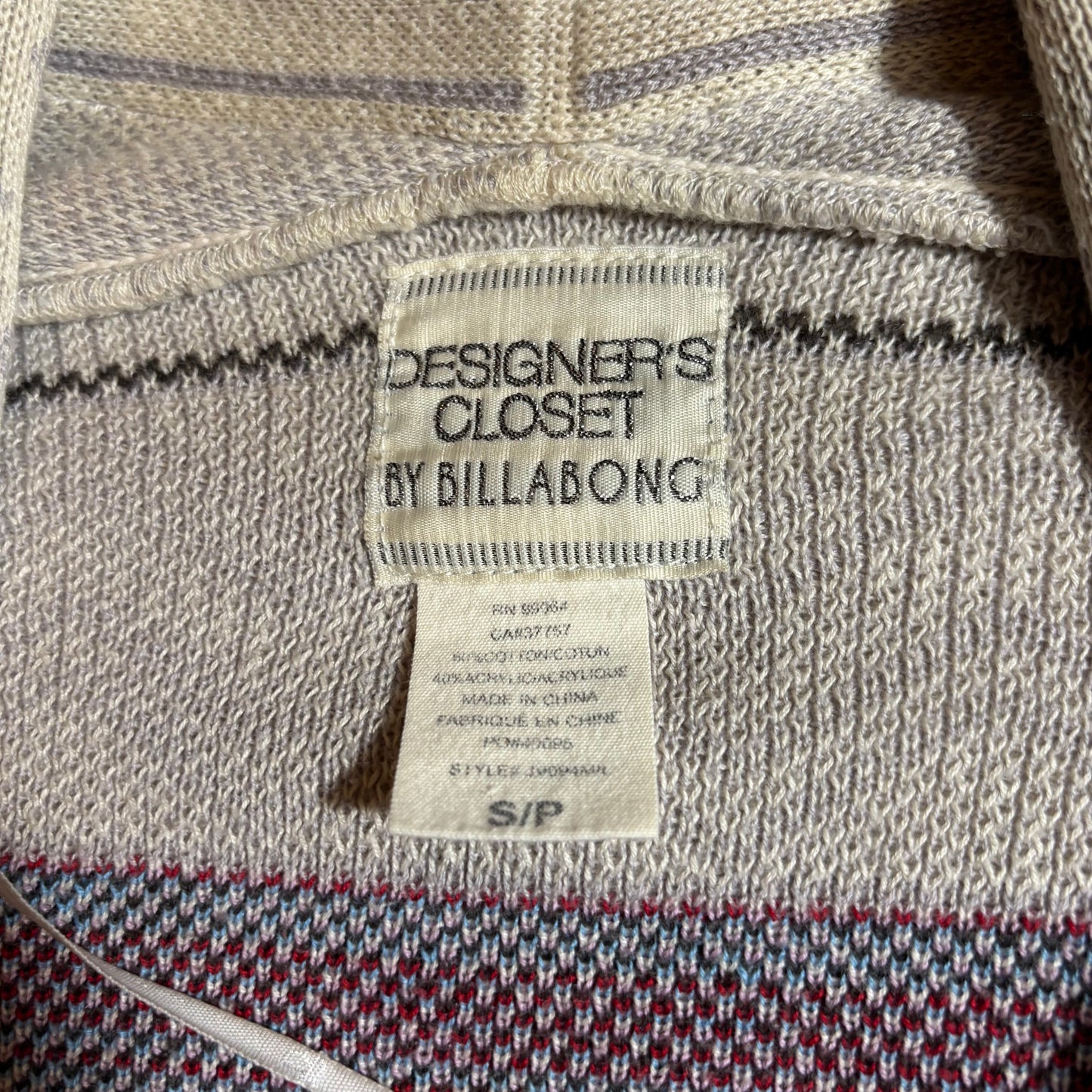 Women’s Sweater Small