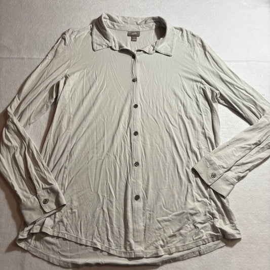 Women’s Button Shirt Large